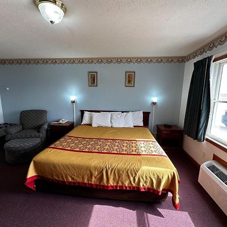 Attica Inn Екстер'єр фото