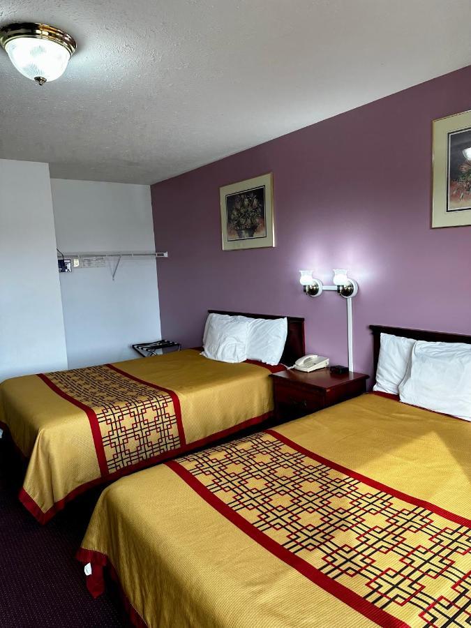Attica Inn Екстер'єр фото
