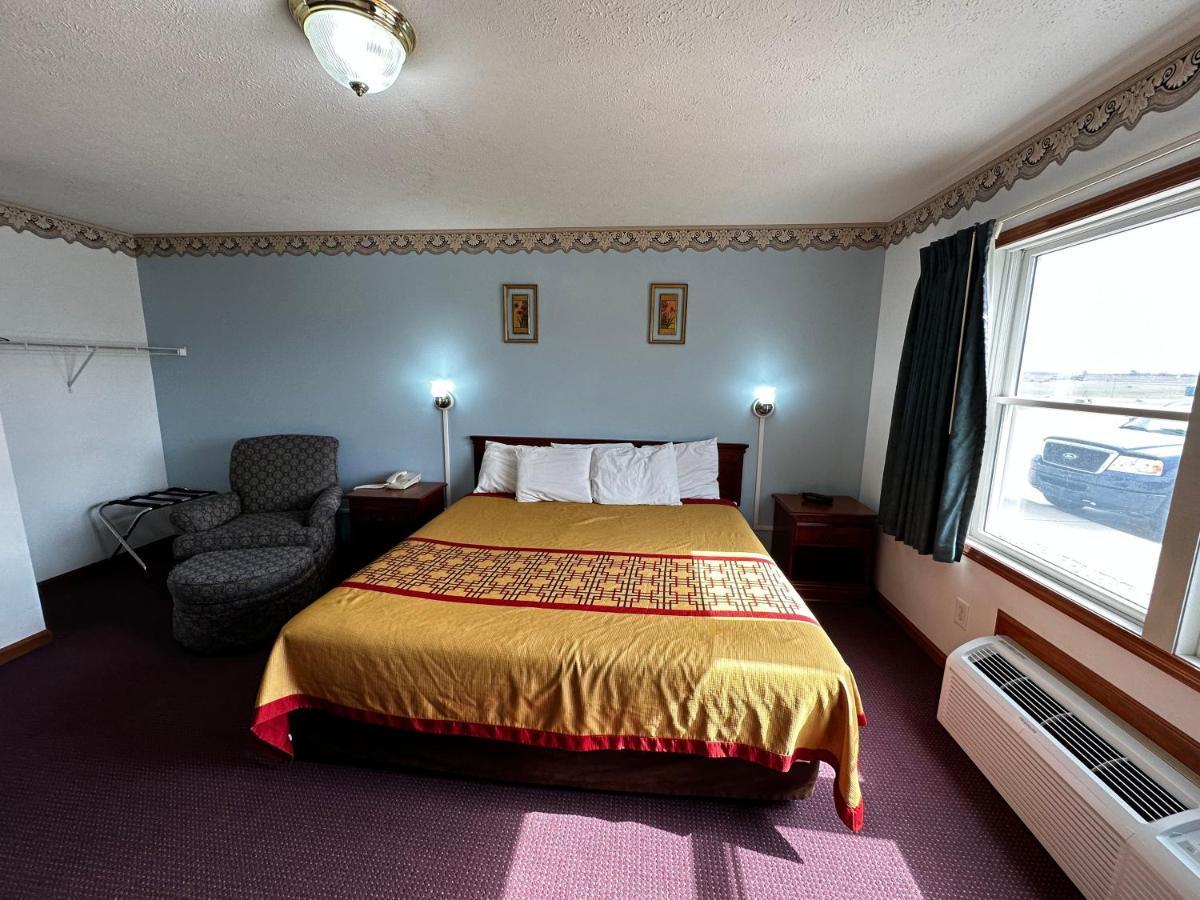 Attica Inn Екстер'єр фото